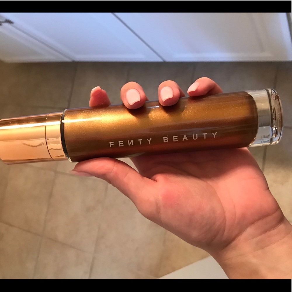 Fenty Beauty Body Lava in Brown Sugar